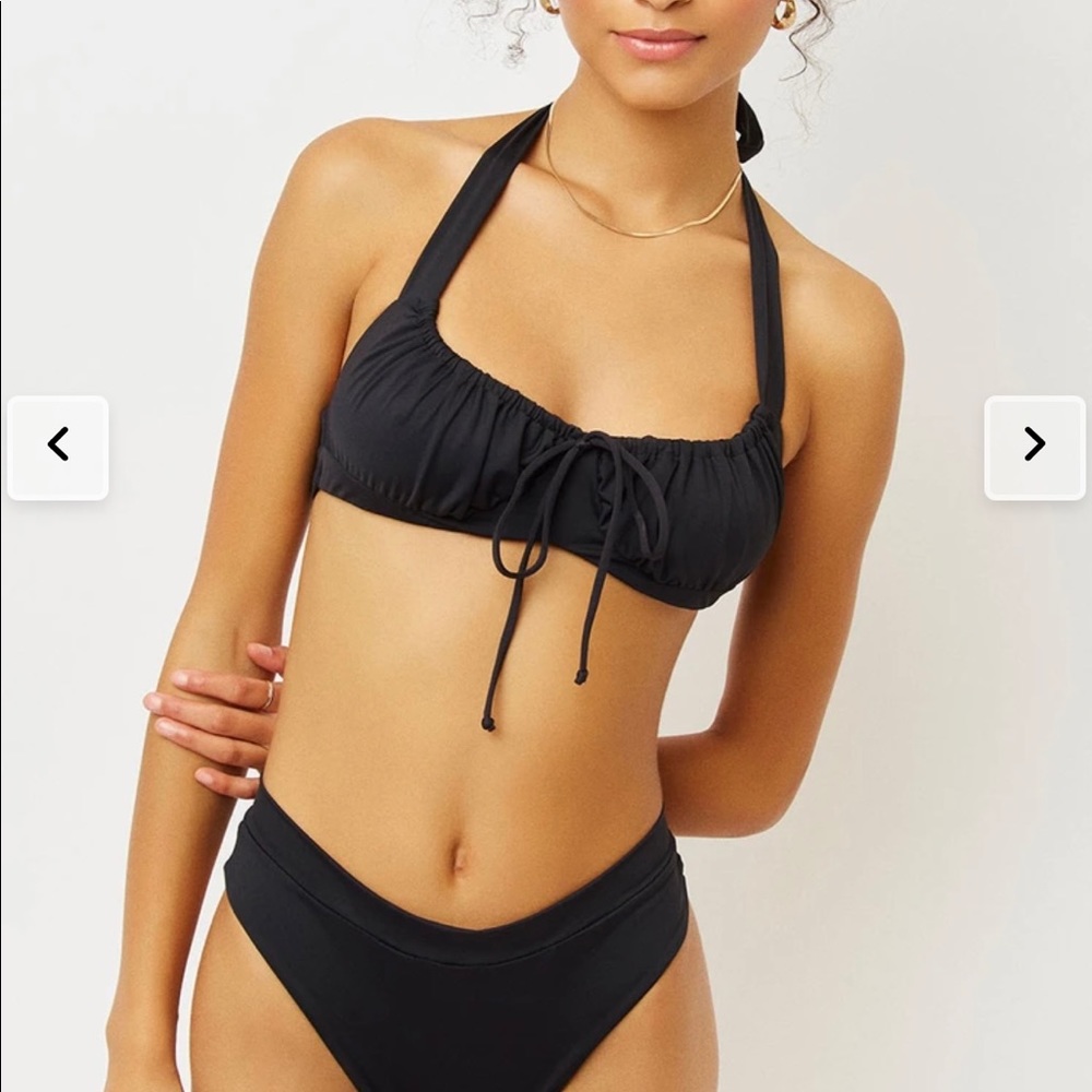 Frankies bikini Bernie Halter Scoop Bikini Top size large in black.